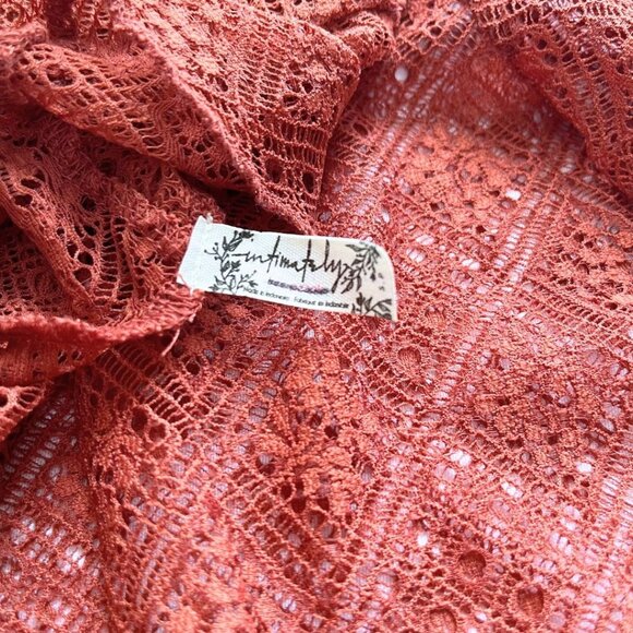 FREE PEOPLE INTIMATELY TRIBECA SWEET MEMORIES LACE TURTLENECK SHEER TOP - S - Picture 10 of 10